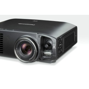 Комплект проектор Panasonic PT-AE8000EA c моторизированным экраном (16:9) 244*244 (236*132.5) MW и потолочным ккреплением